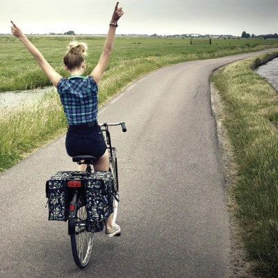 Double Sacoches Vélo 35L Wanderlust Basil 2 Double Sacoches Vélo 35L Wanderlust Basil – Image 2