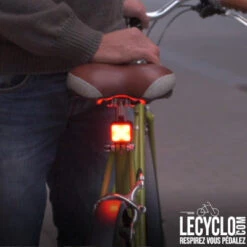 Eclairage Arrière Vélo LED 100 Lumens Blinder X Knog -Vélo Accessoires Boutique eclairage arriere velo led 100 lumens blinder x knog full 6