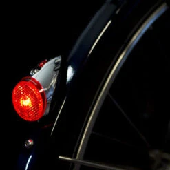 Feu Dynamo Arrière Vintage Sur Garde Boue Vélo NR 9 Spanninga -Vélo Accessoires Boutique feu dynamo arriere vintage sur garde boue velo nr 9 spanninga full 5