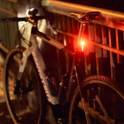 Feu Vélo Arrière Kryptonite Incite XBR 20 Lux -Vélo Accessoires Boutique feu velo arriere kryptonite incite xbr 20 lux full 4