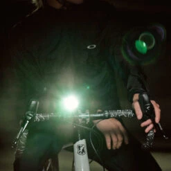 Lampe Vélo Avant Kryptonite Incite X6 60 Lux 10 Lampe Vélo Avant Kryptonite Incite X6 60 Lux -Vélo Accessoires Boutique lampe velo avant kryptonite incite x6 60 lux full 5