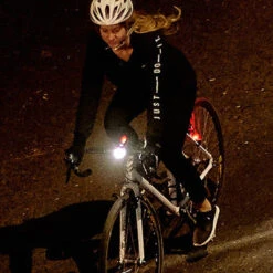 Lampe Vélo Avant Kryptonite Incite X6 60 Lux 11 Lampe Vélo Avant Kryptonite Incite X6 60 Lux -Vélo Accessoires Boutique lampe velo avant kryptonite incite x6 60 lux full 6