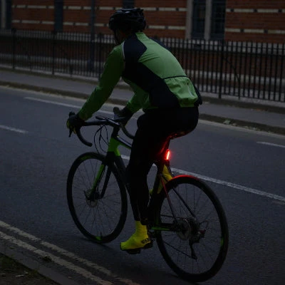 Phare Arrière Vélo Rechargeable USB Slimline Ultratorch Oxford 6 Phare Arrière Vélo Rechargeable USB Slimline Ultratorch Oxford – Image 6