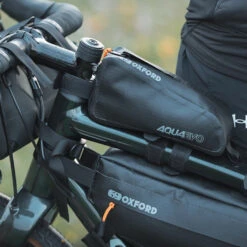 Sacoche Tube Horizontal Pour Le Bikepacking 1.5 L Aqua Evo Adventure Oxford 10 Sacoche Tube Horizontal Pour Le Bikepacking 1.5 L Aqua Evo Adventure Oxford -Vélo Accessoires Boutique sacoche cadre oxford aqua 1.5L 5