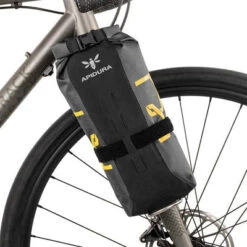 Sacoche Fourche Vélo Apidura Expedition Pour Bikepacking 4.5 L -Vélo Accessoires Boutique sacoche fourche velo apidura expedition pour bikepacking 4 5 l full 3