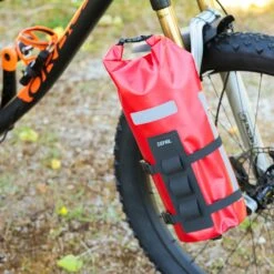 Sacoche De Fourche Bikepacking Et Cyclotourisme Zefal Z Adventure 6L -Vélo Accessoires Boutique sacoche fourche velo zefal fork pack 4